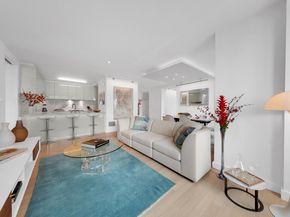 322 West 57th Street 51M, New York NY 10019