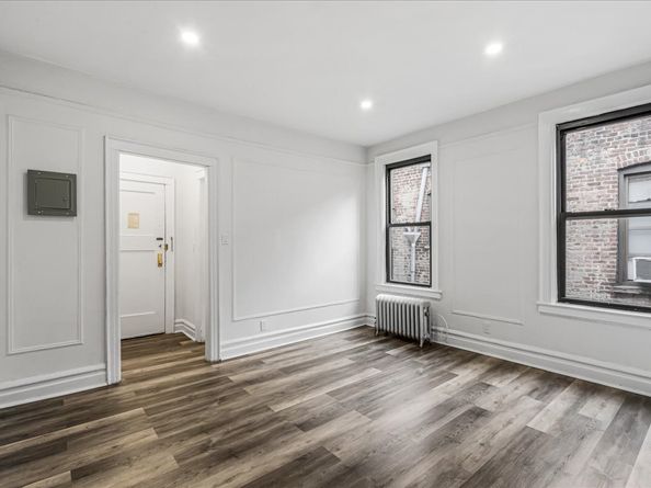 36-25 30th Street 1F, Queens NY 11106