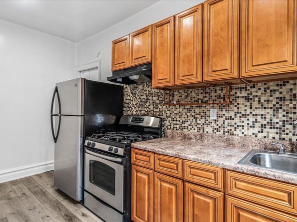 36-25 30th Street 1F, Queens NY 11106