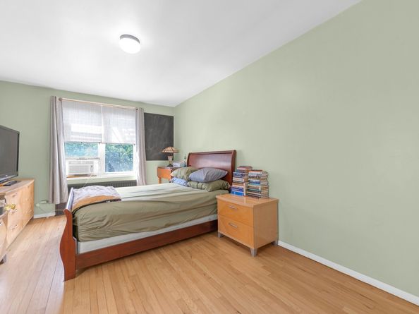 5601 Riverdale Avenue 7S, Bronx NY 10471