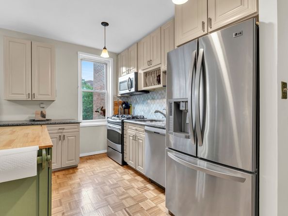 5601 Riverdale Avenue 7S, Bronx NY 10471
