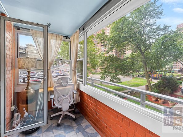 568 Grand Street J104, New York NY 10002