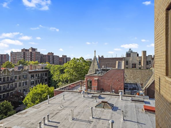 277 Washington Avenue 6D, Brooklyn NY 11238