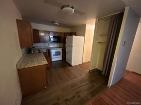 610 S Clinton Street 8B, Denver CO 80247