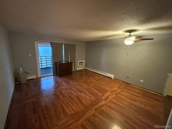 610 S Clinton Street 8B, Denver CO 80247