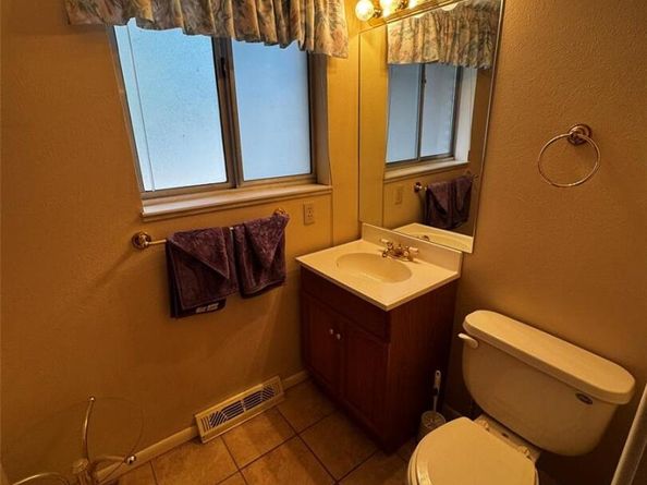 Undisclosed Address #9788709, Aurora CO 80013