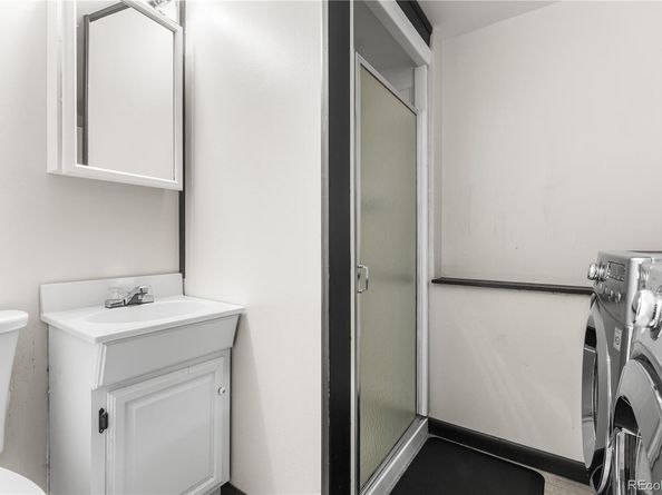 8674 S Yukon Street, Littleton CO 80128