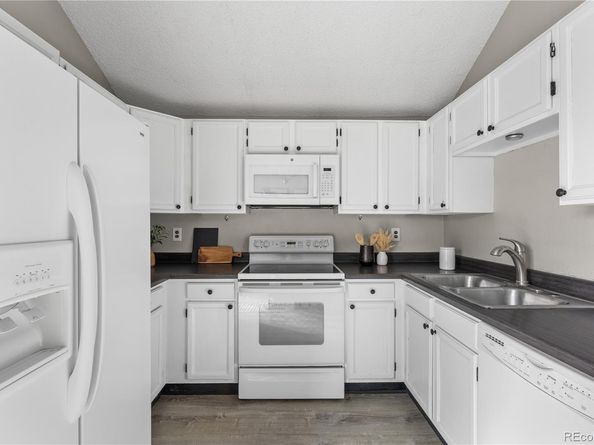 8674 S Yukon Street, Littleton CO 80128