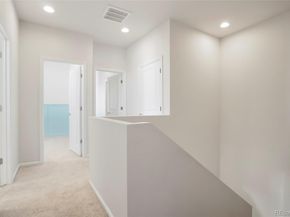 1675 S Andes Way, Aurora CO 80017