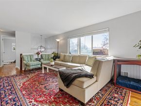 13436 Fitzsimons Way, Aurora CO 80011