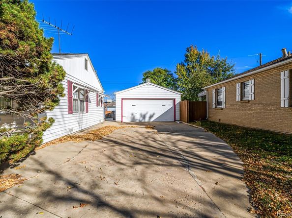 2764 S Irving Street, Denver CO 80236