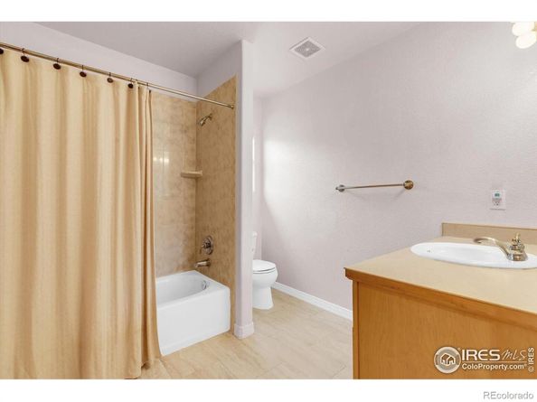 1730 Crestone Drive, Longmont CO 80504