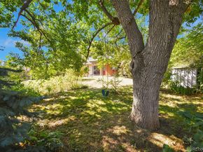 2460 S Moline Way, Aurora CO 80014