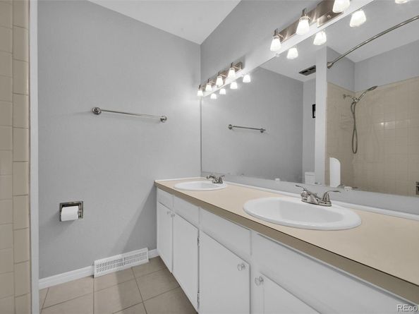 2460 S Moline Way, Aurora CO 80014