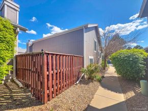 3782 S Genoa Circle A, Aurora CO 80013