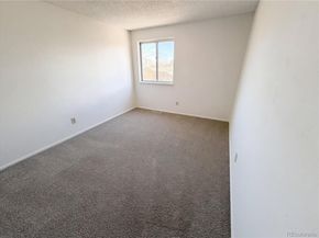 5162 S Richfield Street, Aurora CO 80015
