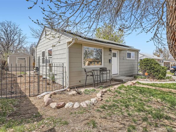 1559 S Quieto Court, Denver CO 80223