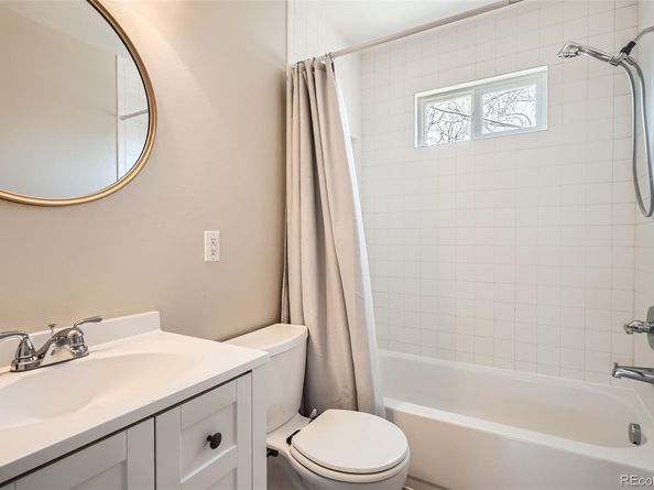 1559 S Quieto Court, Denver CO 80223