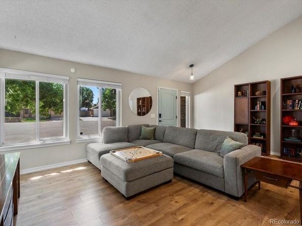 4869 S Dudley Street, Littleton CO 80123