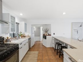 121 Kings Road, Brisbane CA 94005