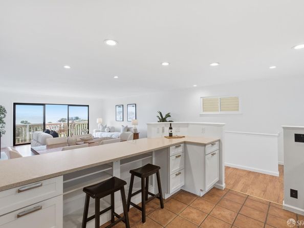 121 Kings Road, Brisbane CA 94005