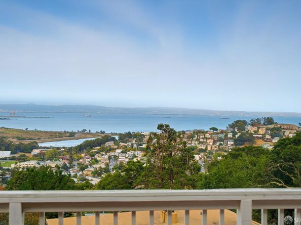 121 Kings Road, Brisbane CA 94005