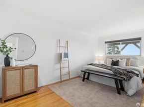 121 Kings Road, Brisbane CA 94005