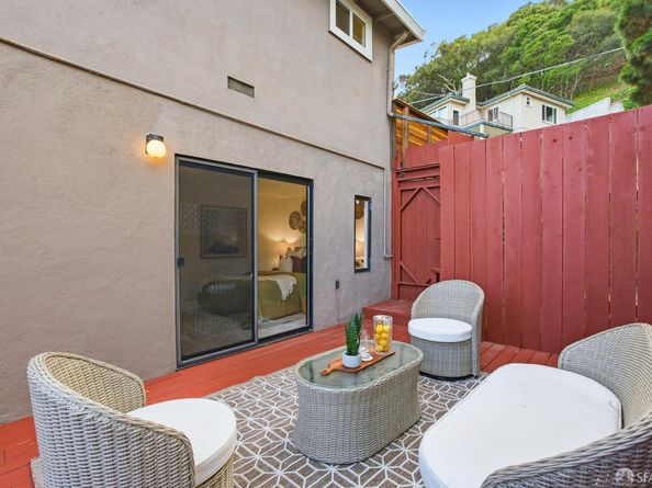 121 Kings Road, Brisbane CA 94005