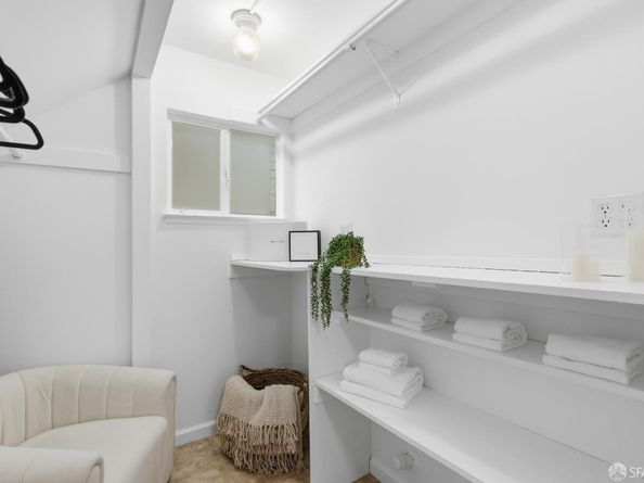 121 Kings Road, Brisbane CA 94005