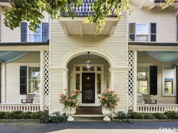 415 Old Post Road, Fairfield CT 06824