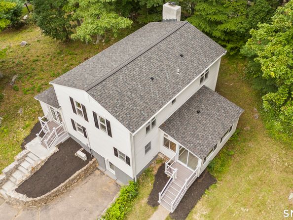 31 Jackson Drive, Trumbull CT 06611