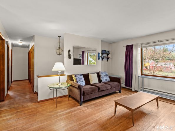 16 Possum Lane, Norwalk CT 06854