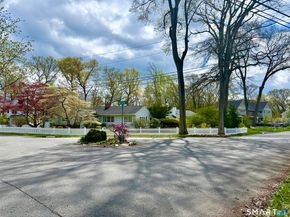 16 Possum Lane, Norwalk CT 06854