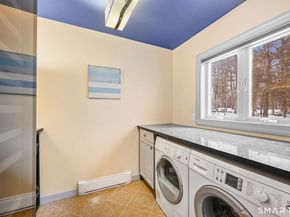 15 Four Brooks Circle, Stamford CT 06903