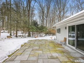 15 Four Brooks Circle, Stamford CT 06903