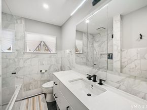 15 Four Brooks Circle, Stamford CT 06903