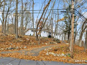 93 Tersana Drive, Easton CT 06612