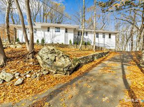 93 Tersana Drive, Easton CT 06612