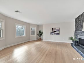 93 Tersana Drive, Easton CT 06612
