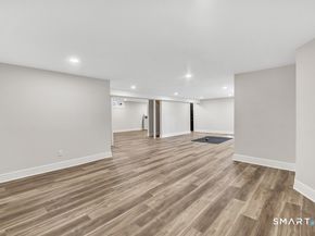 93 Tersana Drive, Easton CT 06612