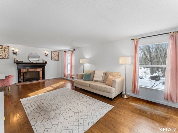 195 Mill Street, Shelton CT 06484