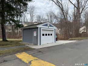 6 Rose Lane 325, Danbury CT 06810