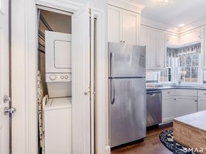 83 South Avenue APT C, New Canaan CT 06840