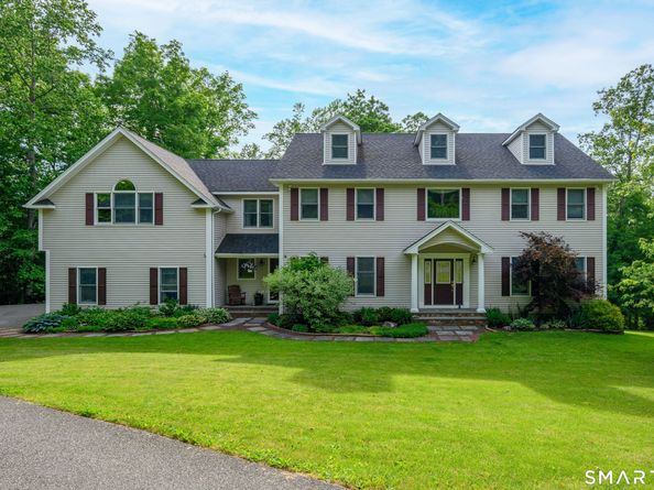 17 Weldon Woods Road, New Fairfield CT 06812