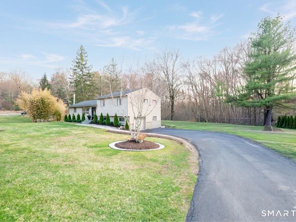 295 Fan Hill Road, Monroe CT 06468