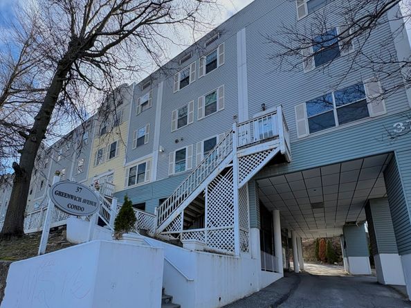 37 Greenwich Avenue 21, Stamford CT 06902