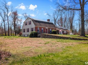 11 Old Woods Road, Brookfield CT 06804