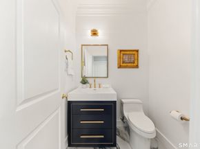 91 Turkey Hill Road S, Westport CT 06880