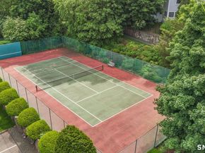 32 Rowayton Woods Drive 32, Norwalk CT 06854
