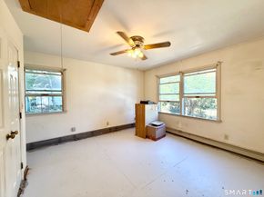 647 Bronson Road, Fairfield CT 06890